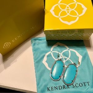 Kendra Scott Danielle Earrings
